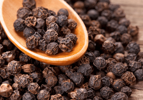 Black Pepper Varieties: Cultivation and Top 5 Improved Varieties in India